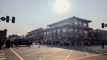 1000406411