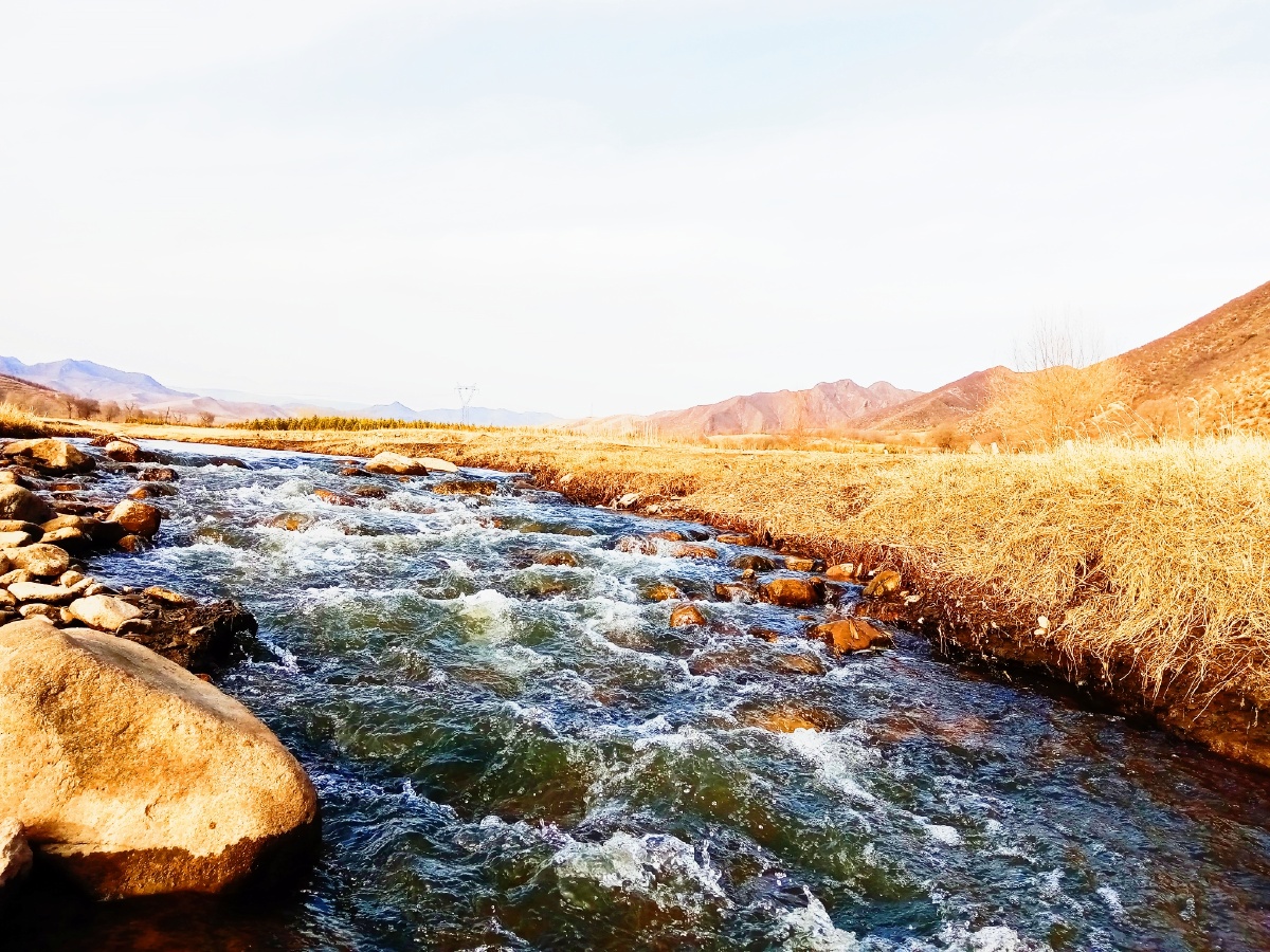 2分钟前 ·阅读6 小鱼休 关注 西拉木伦河 点赞是美德,打赏是鼓励