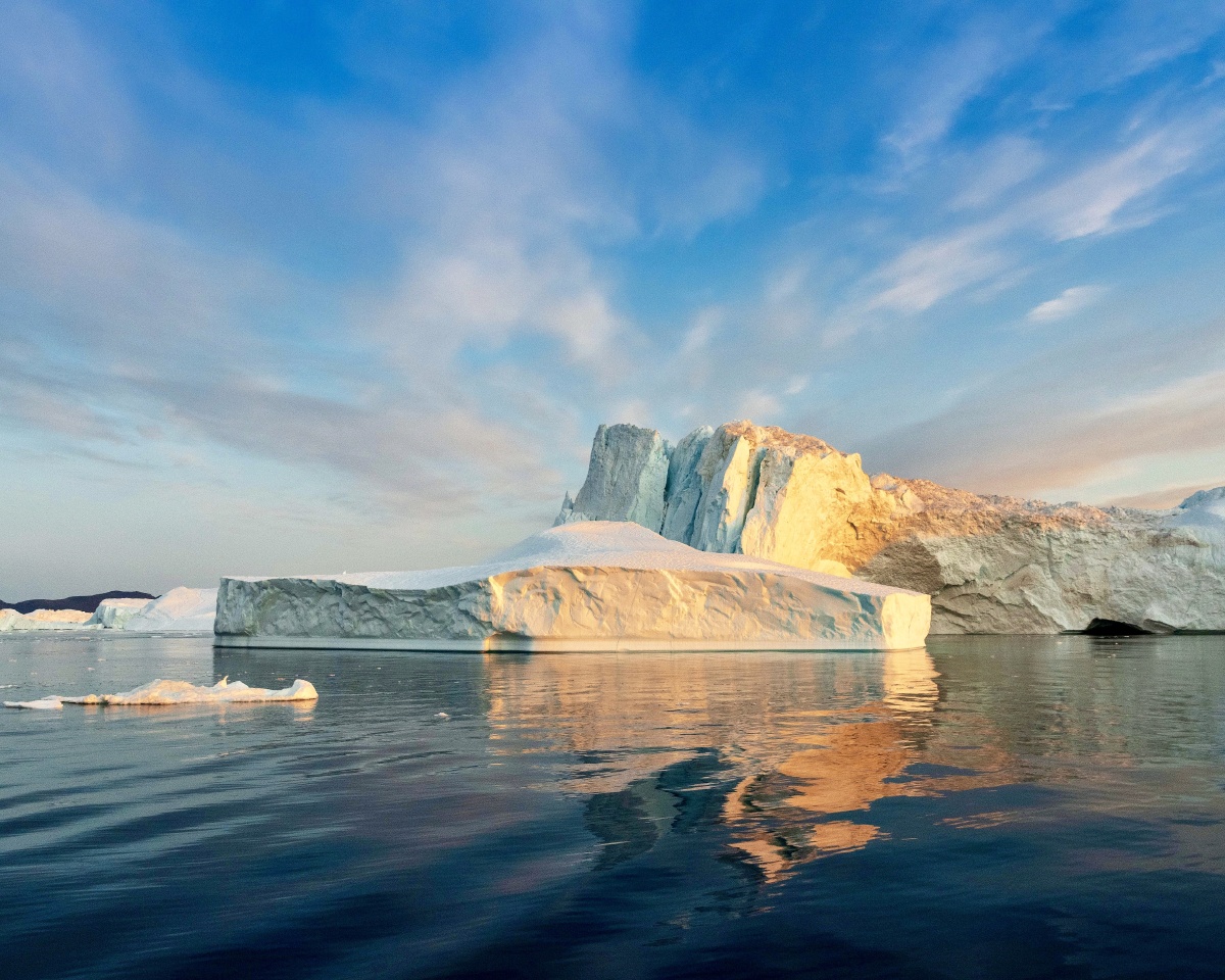 世界尽头的完美倒影 格陵兰冰川