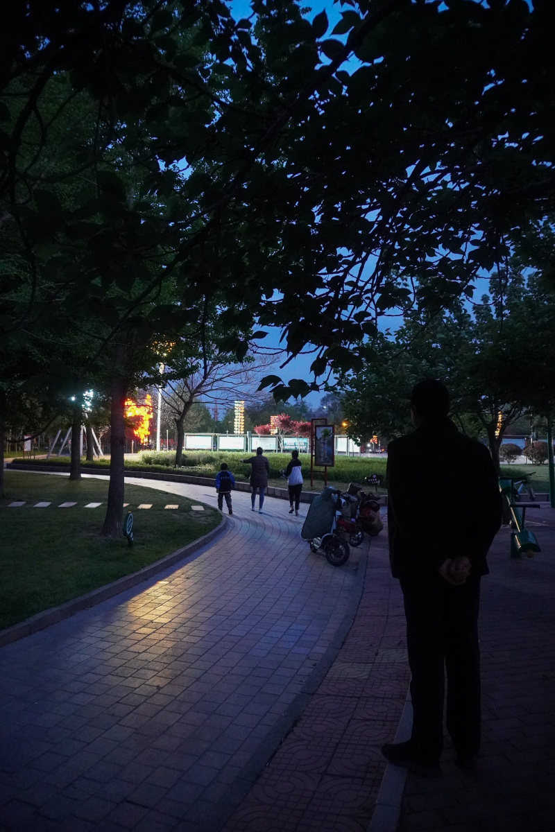 夜幕莒国文心广场