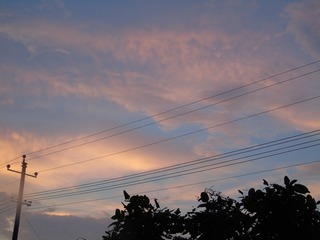 670827
