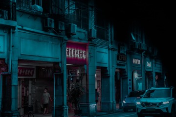001