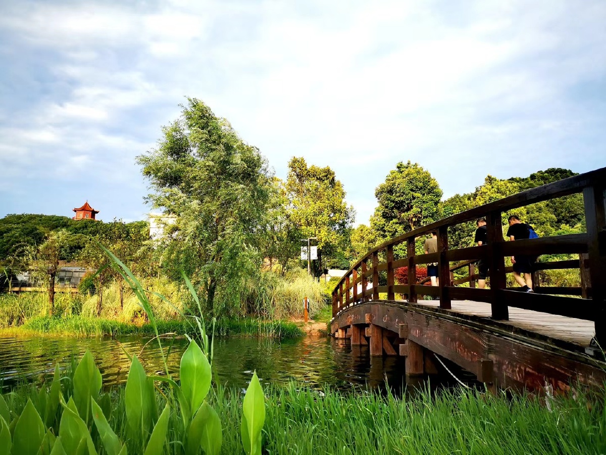 木鱼湖之秋湘潭