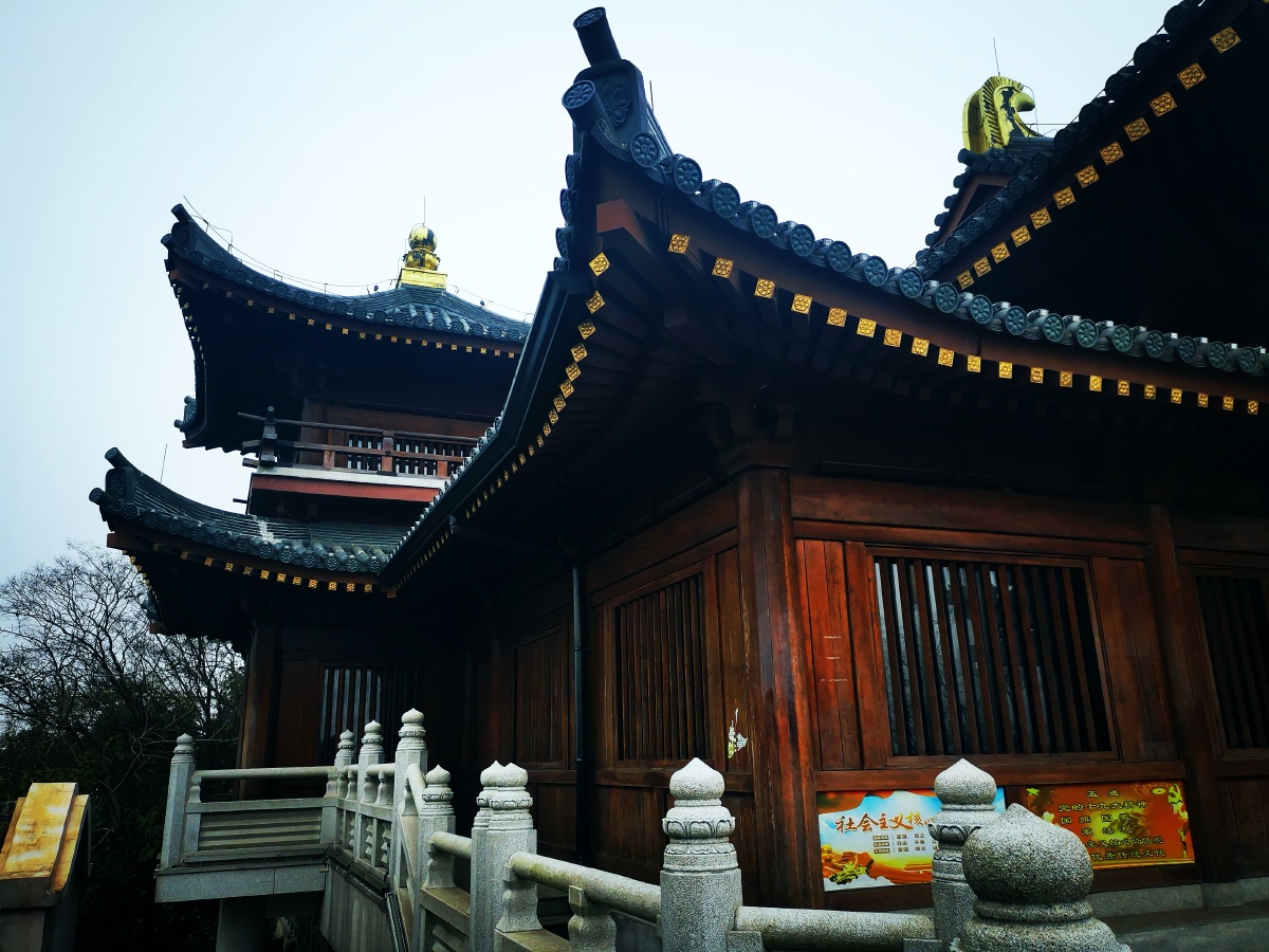 【昭山风景区~湘潭】②昭山禅寺始建于唐代,宋时称昭阳殿,清乾隆23年