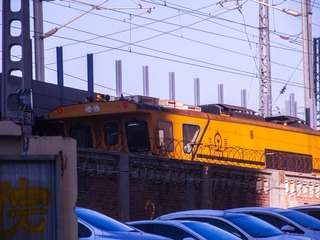 1649008