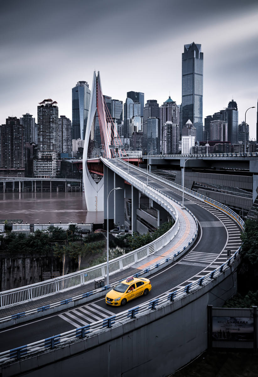 重庆城市之门京东比赛备注昆明理工大学艺术设计系动画专业大四学生