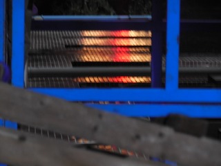 3193570