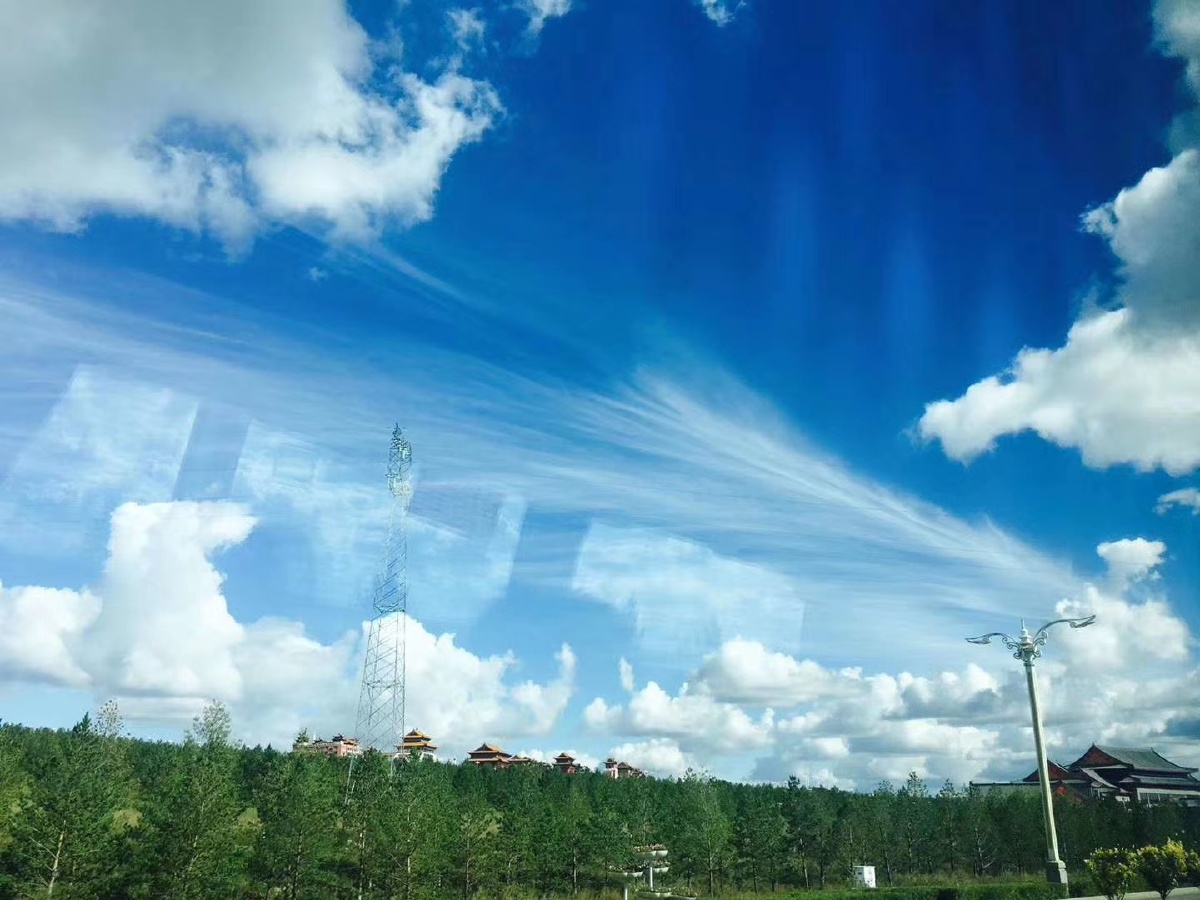 纯洁的天空—内蒙 - 鱼废废