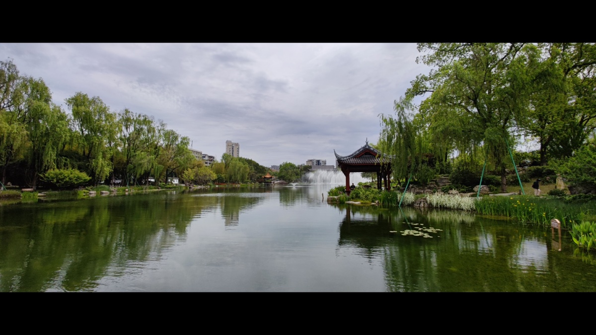 四川南充明湖公园