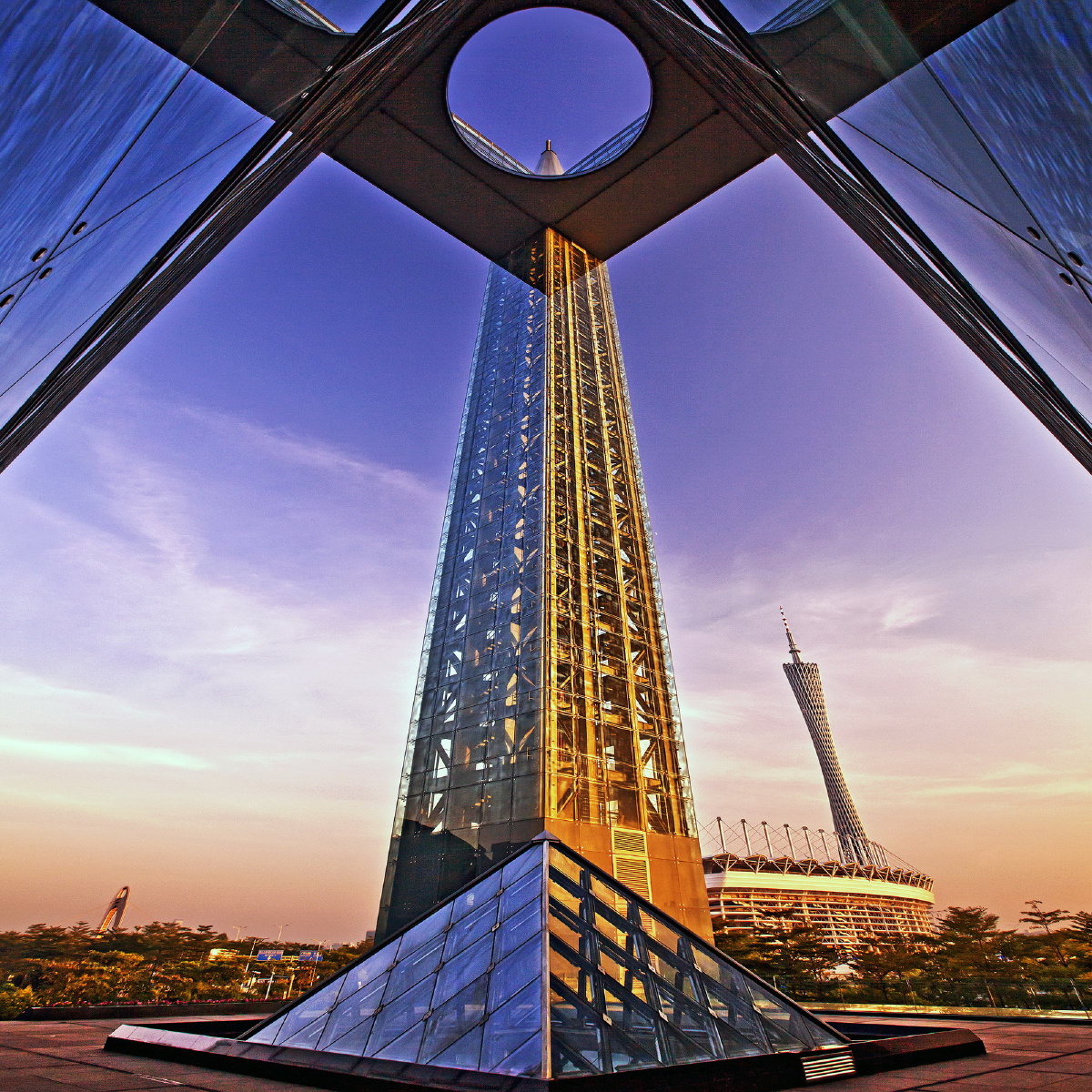 摄于广州信合大厦