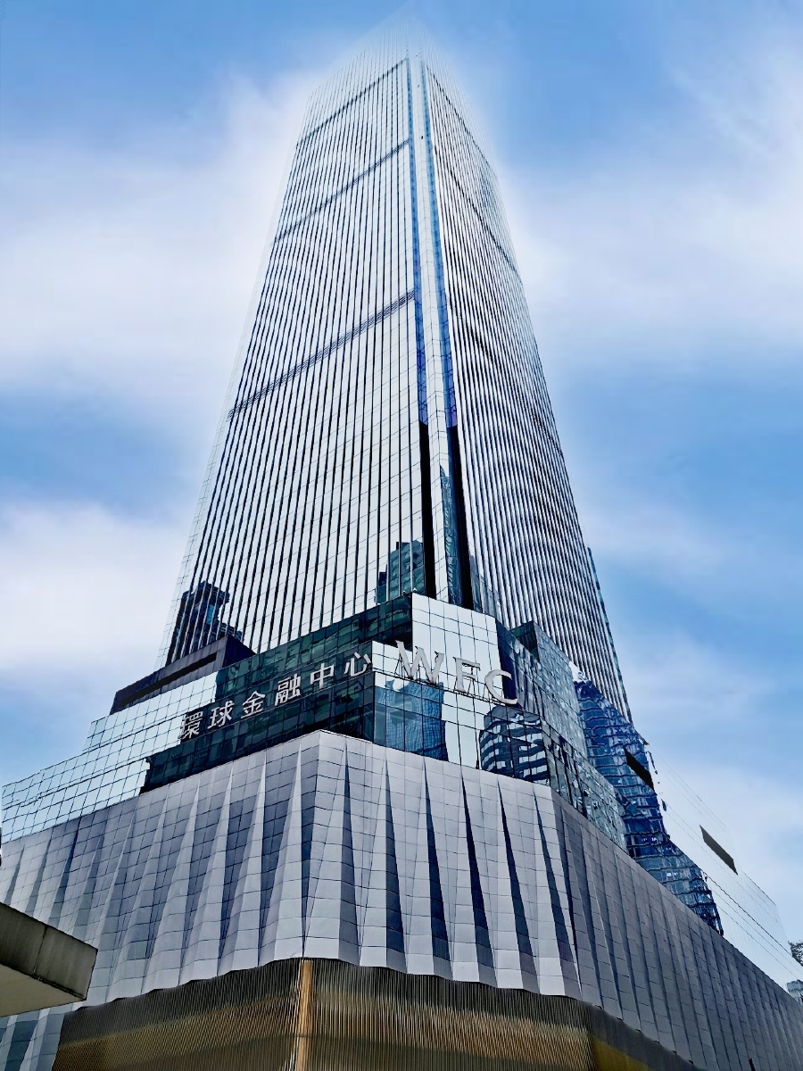 建筑物的宏伟,线条感,具有城市现代风格展示.