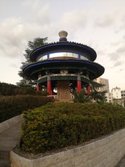 3138425