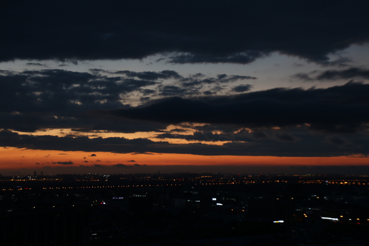 今日份的金色天际线