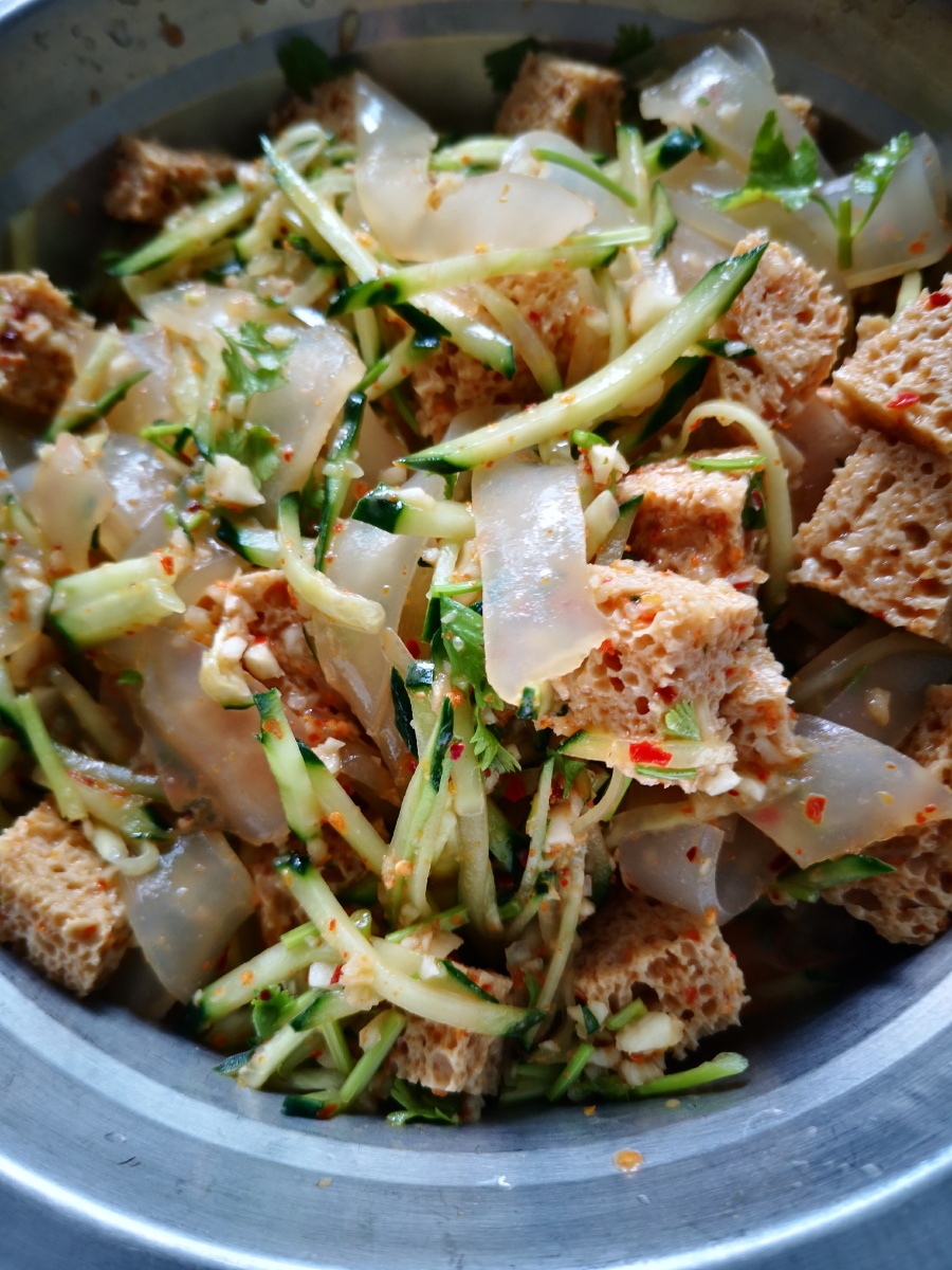 今天也是潇洒的一天 - 山蒜酱汤旅游销售 - 图虫