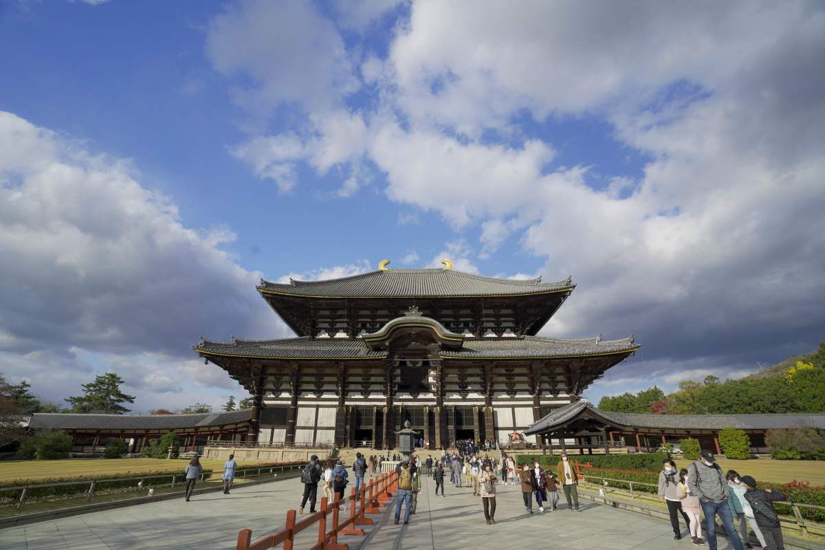 奈良东大寺大佛殿东大寺距今约1200余年历史部分列入世界文化遗产大佛