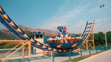 1856486