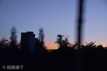 1882128