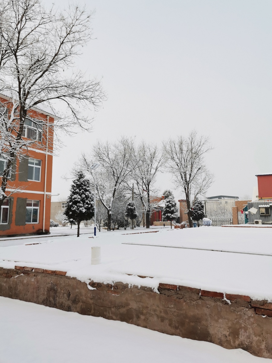 美丽的北京联合大学昌平校区雪景