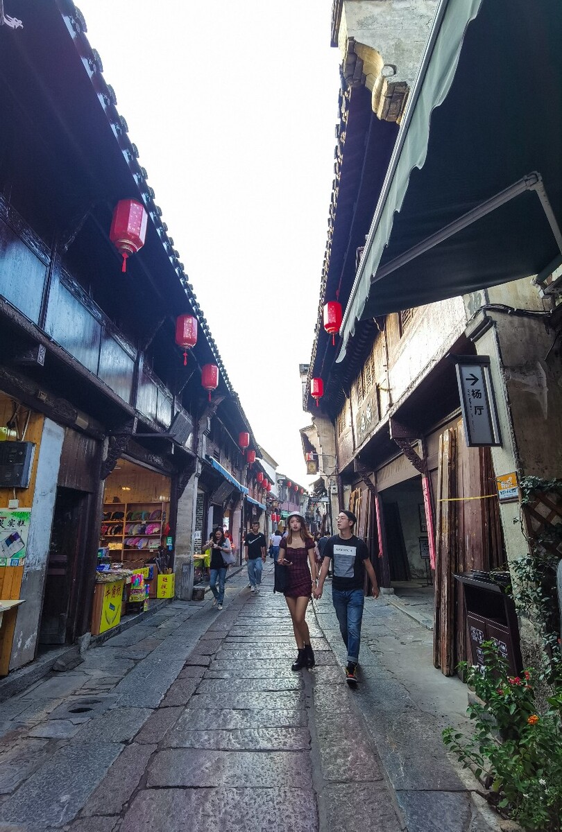 中国,南京,老街,牵手的情侣,南京街拍27