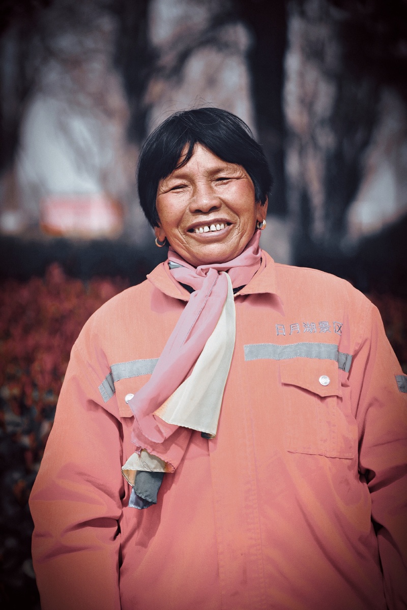 三八妇女节为环卫阿姨拍大片