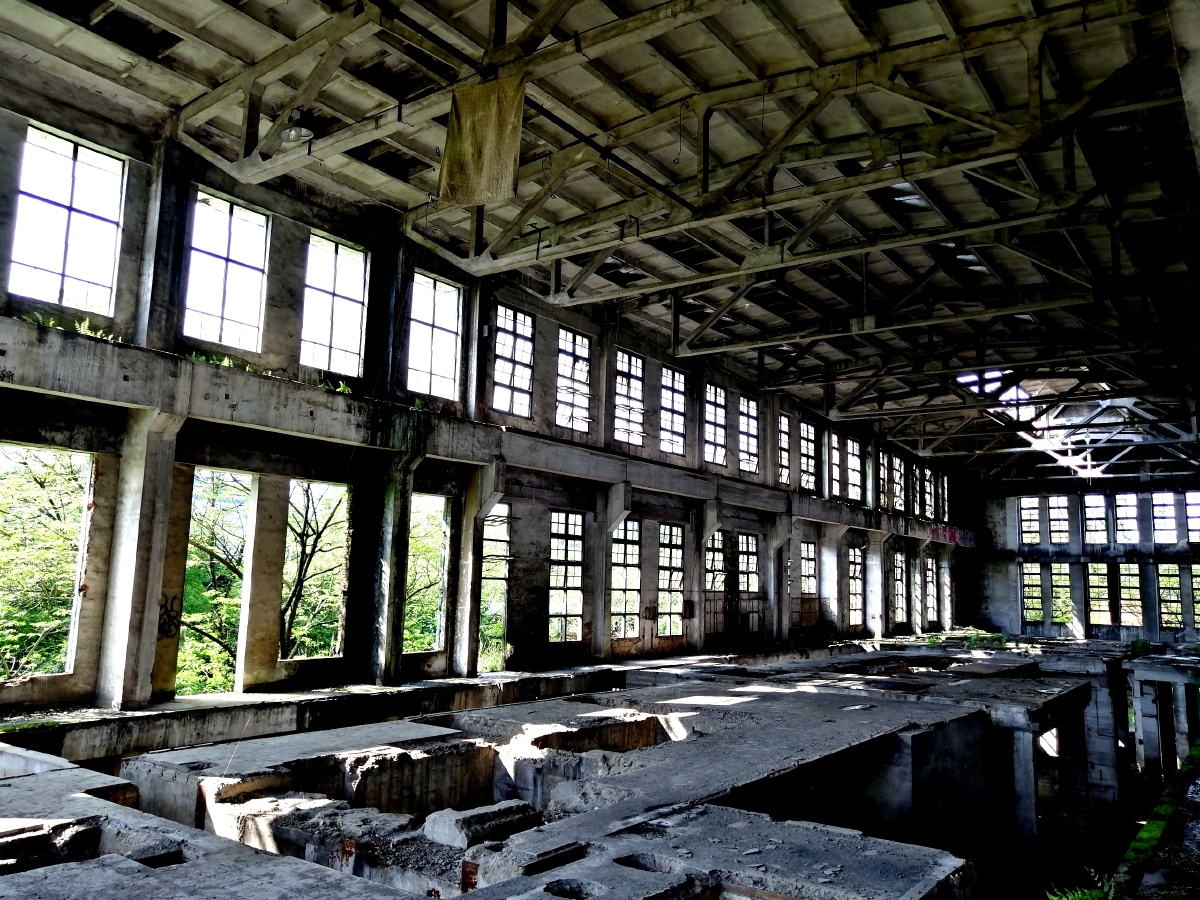 桂林老电厂,历史印记,昔日国营厂子现在进去只剩下孤独的厂房记录着