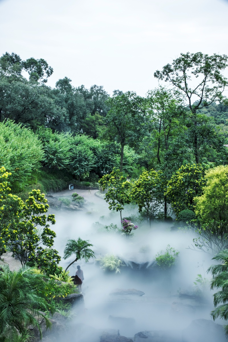 广州番禺莲花山景区风光