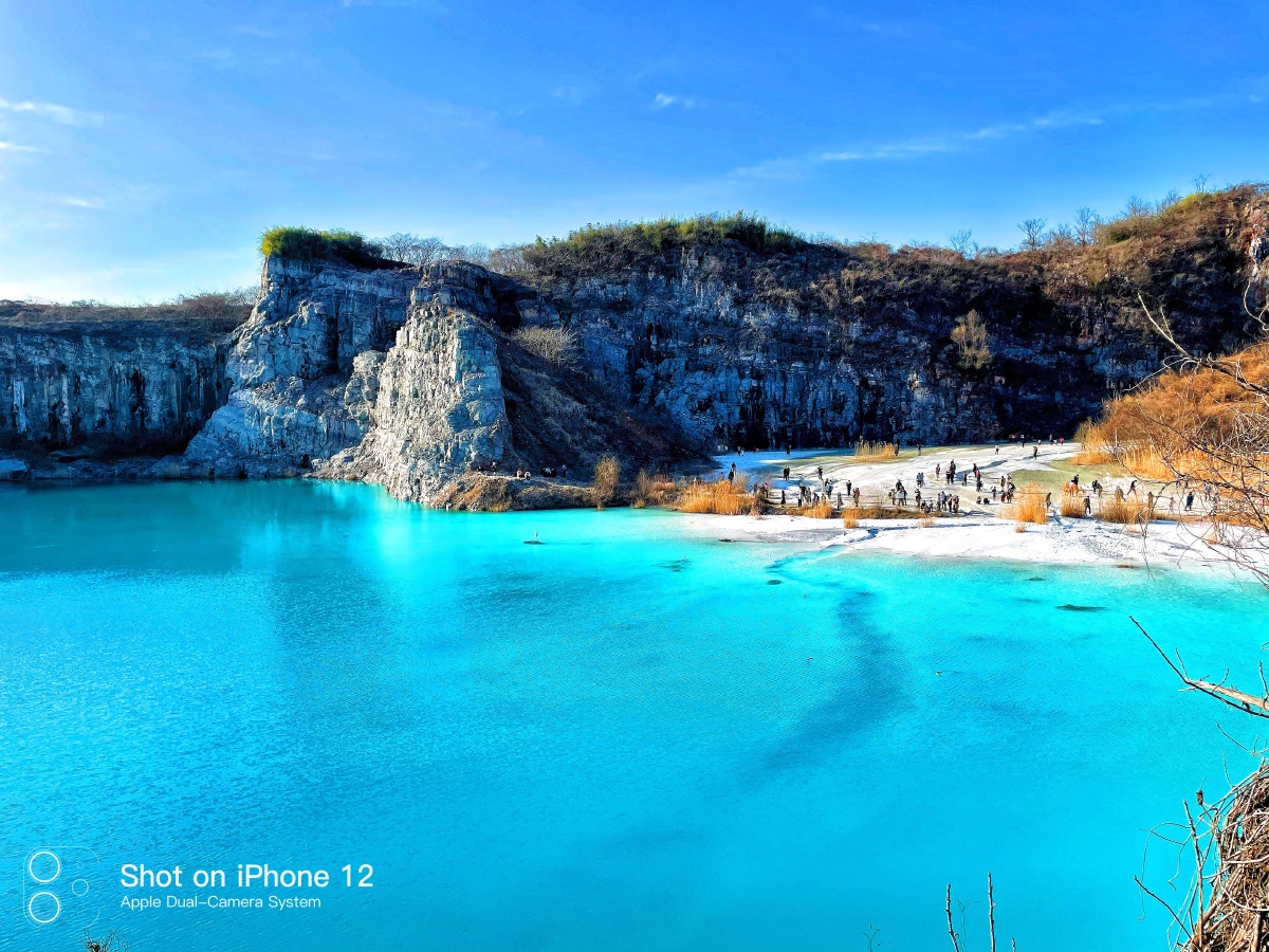 驱车一多小时打卡网红湖人称宜兴的马尔代夫人是超级的多还是很漂亮的