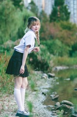 4AD19E70-B1D3-465B-99EB-44FA5DB5342A/L0/001