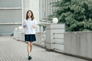 9168D2CF-579C-4609-84F2-4F25245C75C4/L0/001