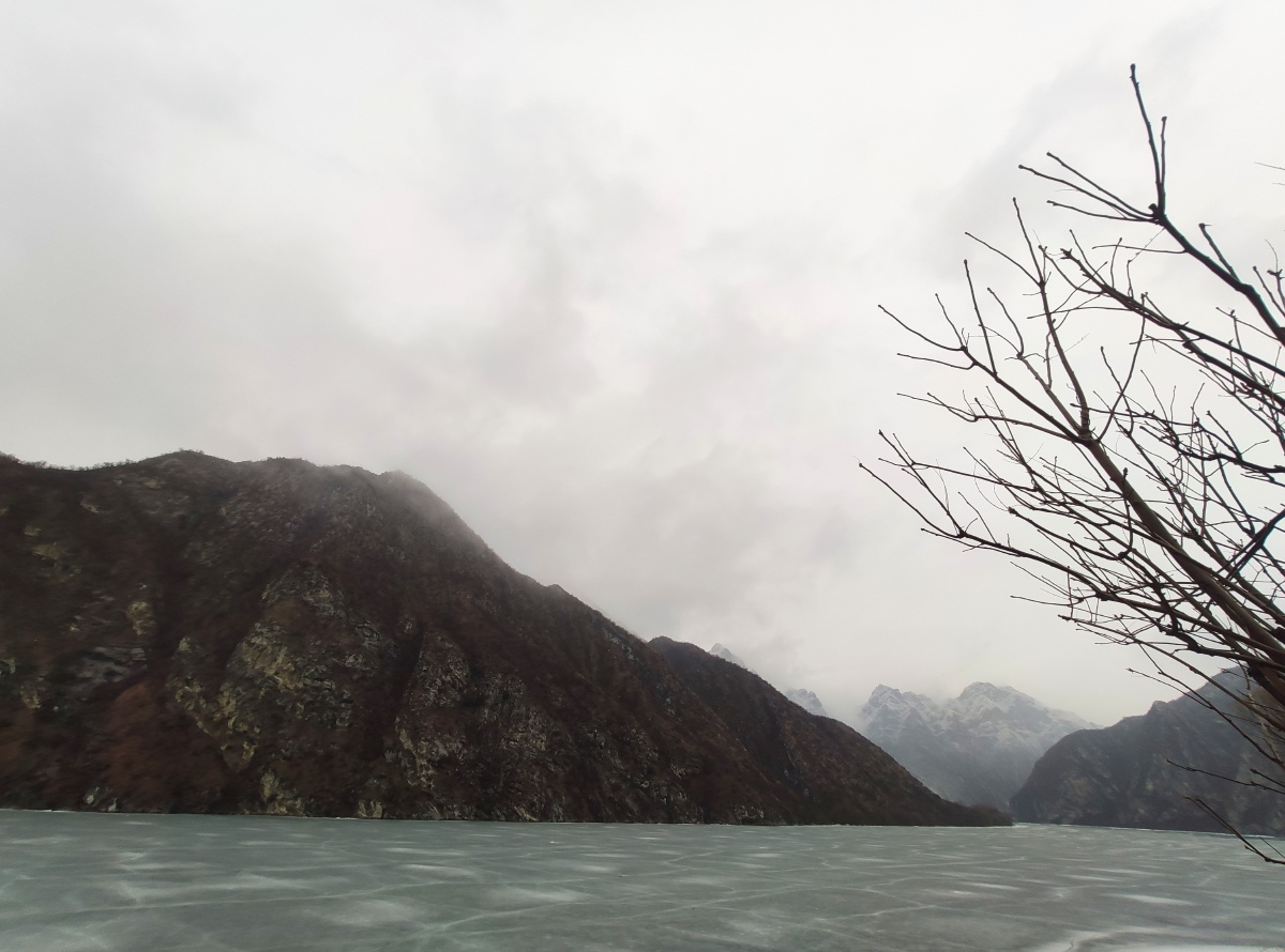 取材北京市门头沟区落坡岭水库一年四季景色宜人