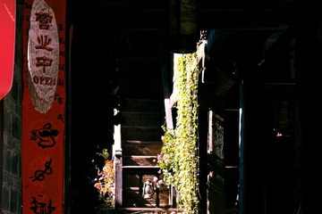 5128D14D-20C4-4079-9C31-0AE157B5BACB/L0/001