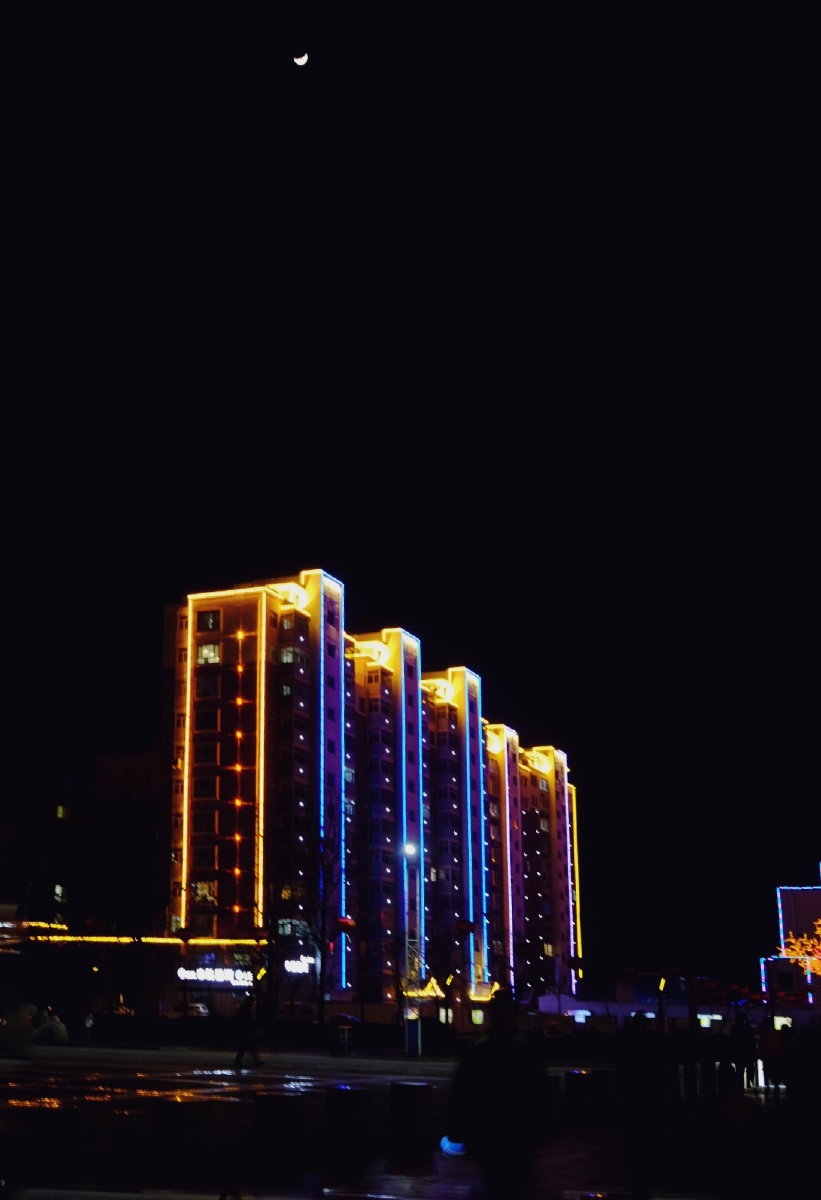 安静的北方小城 温馨的人儿们