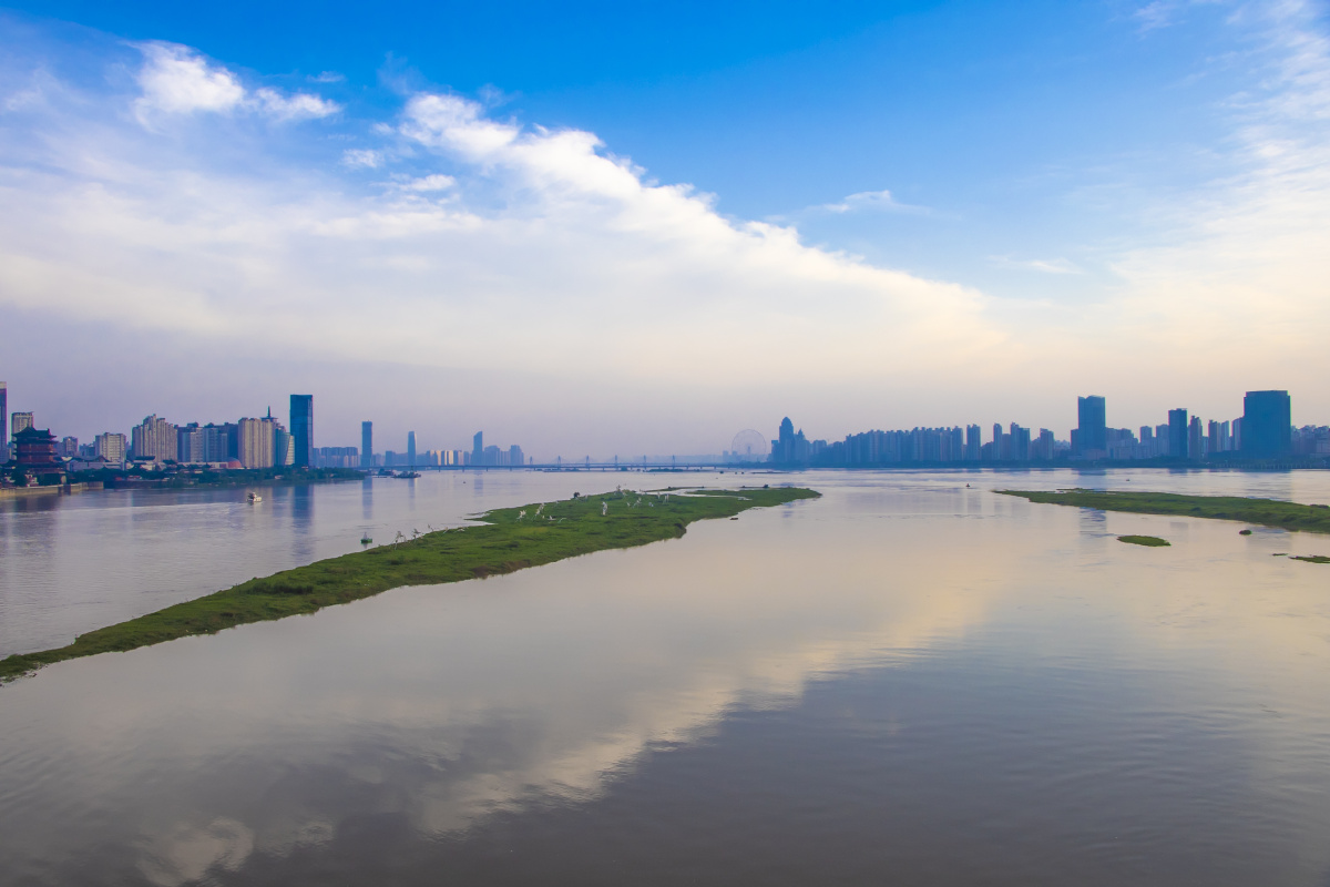 江西南昌赣江的落日犹如天空之境江西风景独好美不胜收