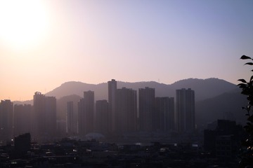 F6883108-B254-48DF-BC37-482555A06565/L0/001