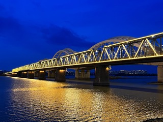 A2905261-8B98-4E27-8591-6758AC12206A/L0/001