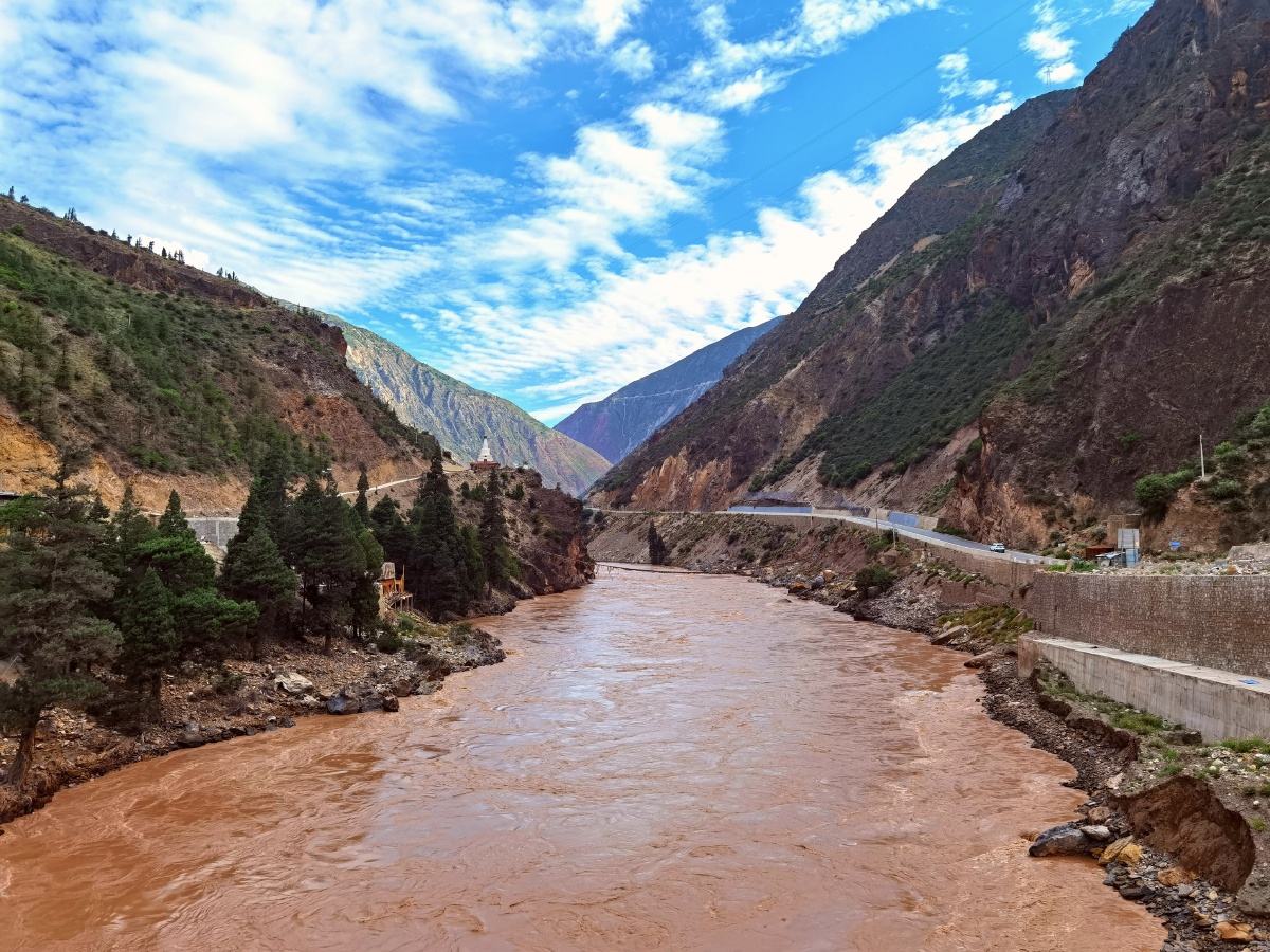 德贡公路沿途,孔雀山垭口,卡瓦格博,怒江,澜沧江,丙中洛 - 西门不咋纯