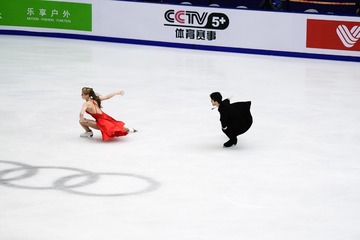 1050599