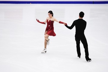 1050587