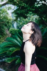 180880