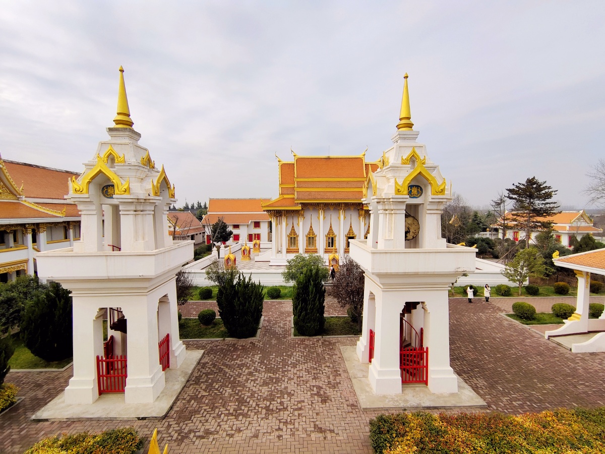 白马寺泰国佛殿