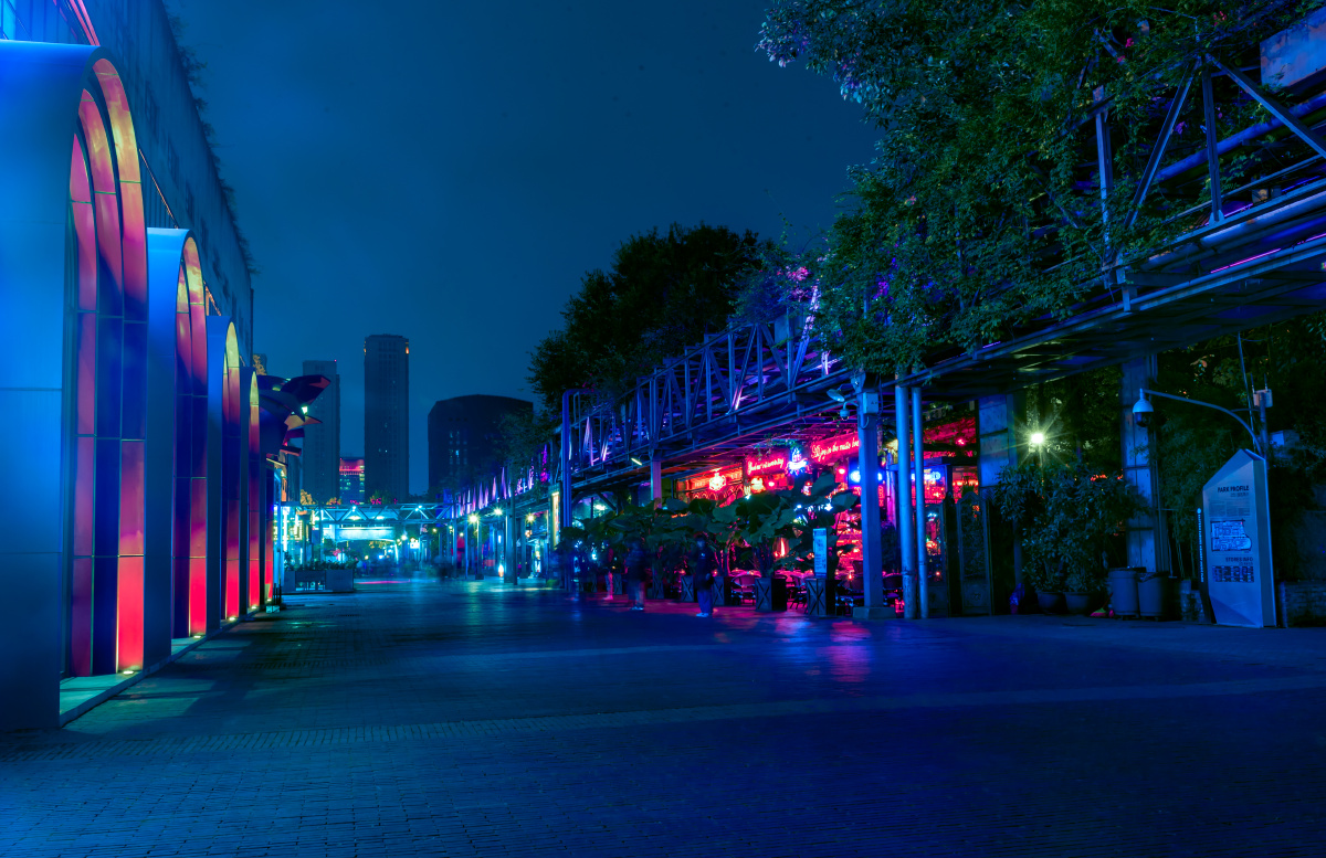 赛博成都图二三四地点东郊记忆图一成都天府大道某处