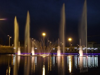 1270516
