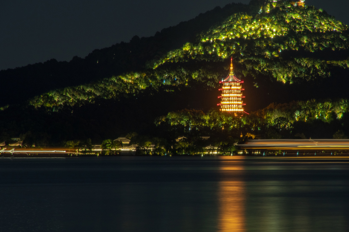 杭州西湖夜景长曝光调色