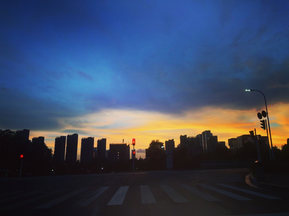 黑夜来临前～～ - 姗姗慢半拍 - 图虫