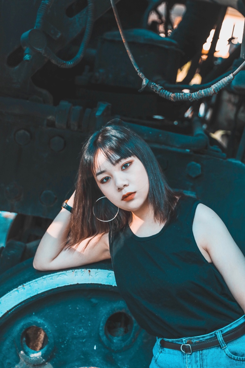 工业风人像写真你最酷