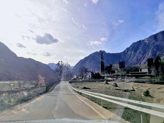 469671
