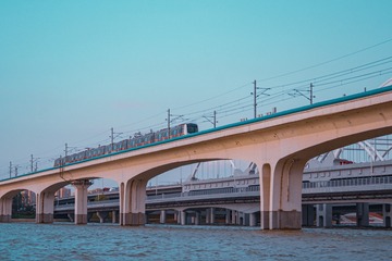 472515B2-D3CE-4782-ABAA-28B705DF3766/L0/001