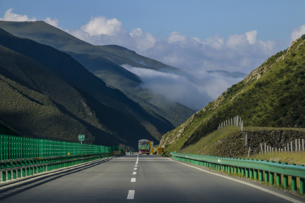 花久高速上的美景