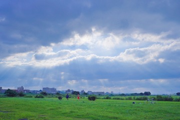 14C677D0-75C4-4C7B-A00D-80F1508BAEBF/L0/001