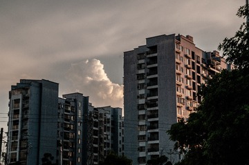 118073